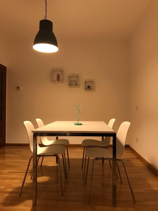 Az El Balcon De Conde De Aranda II Apartment Zaragoza Ngoại thất bức ảnh